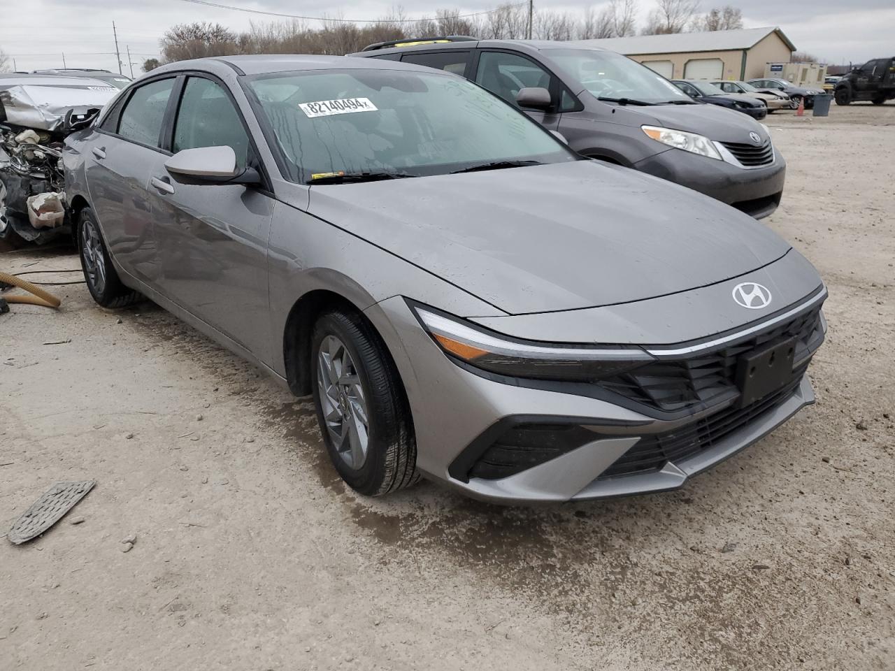 2024 HYUNDAI ELANTRA BLUE VIN:KMHLM4DJ5RU101113