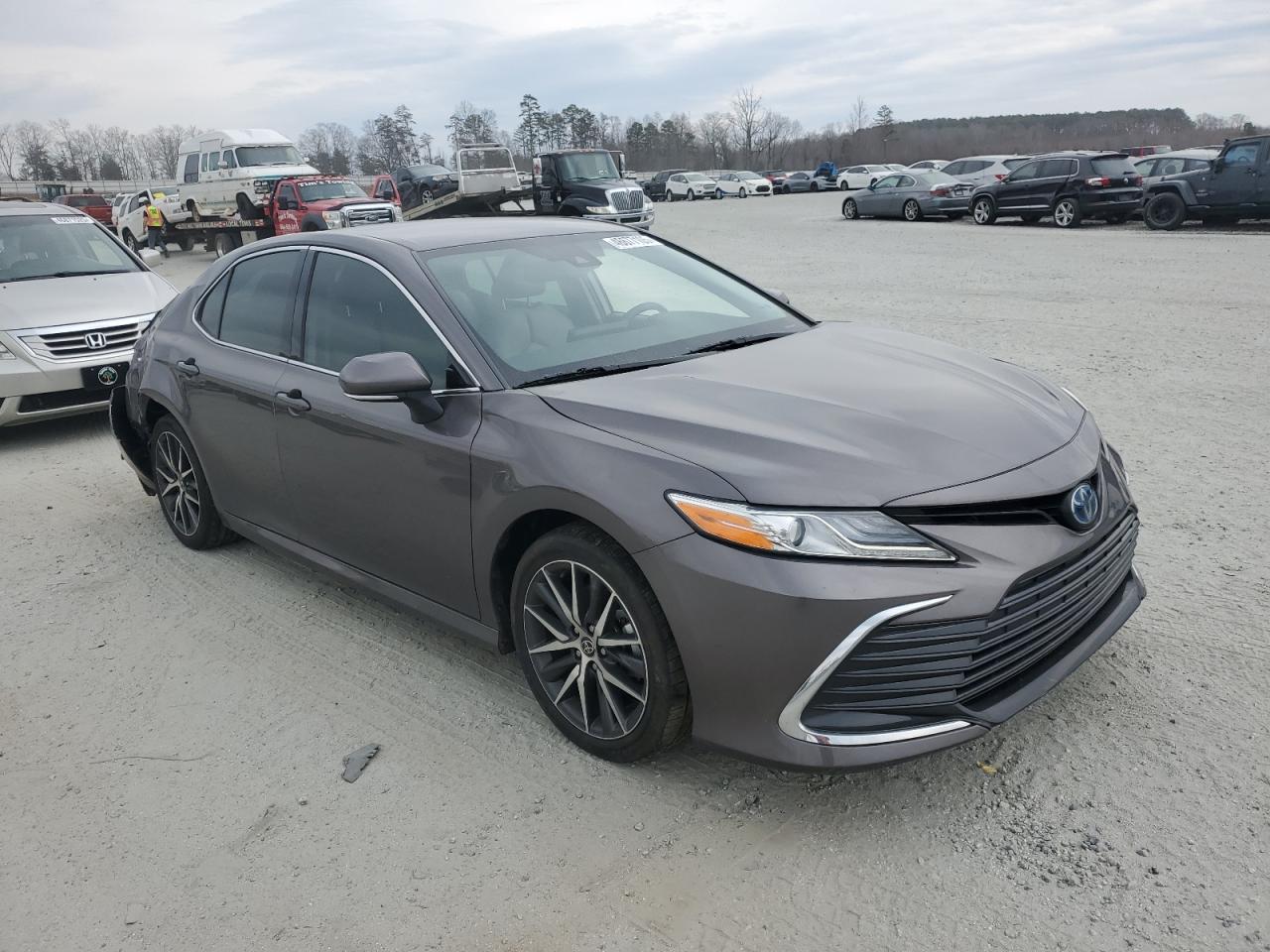 2022 TOYOTA CAMRY XLE VIN:4T1F31AK6NU592541
