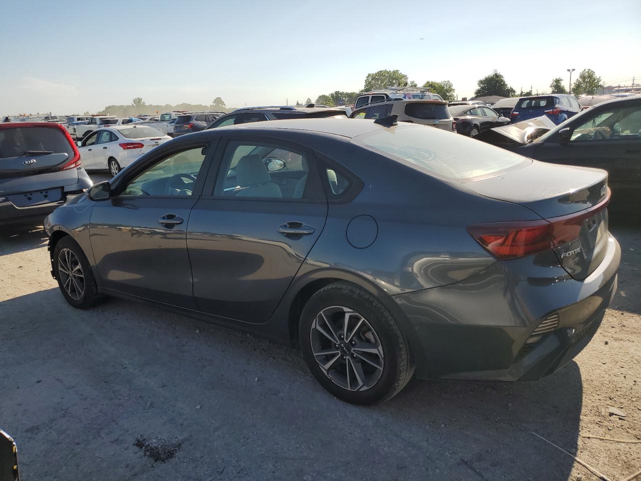 2023 KIA FORTE LX VIN:3KPF24AD2PE567499