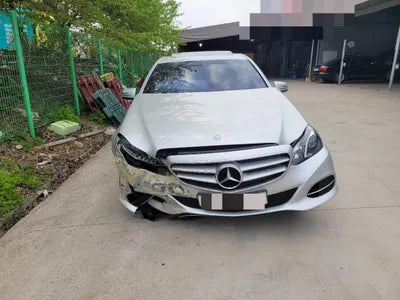 2015 Mercedes-Benz E 220 WDDHF0AB6GB215212 VIN:WDDHF0AB6GB215212