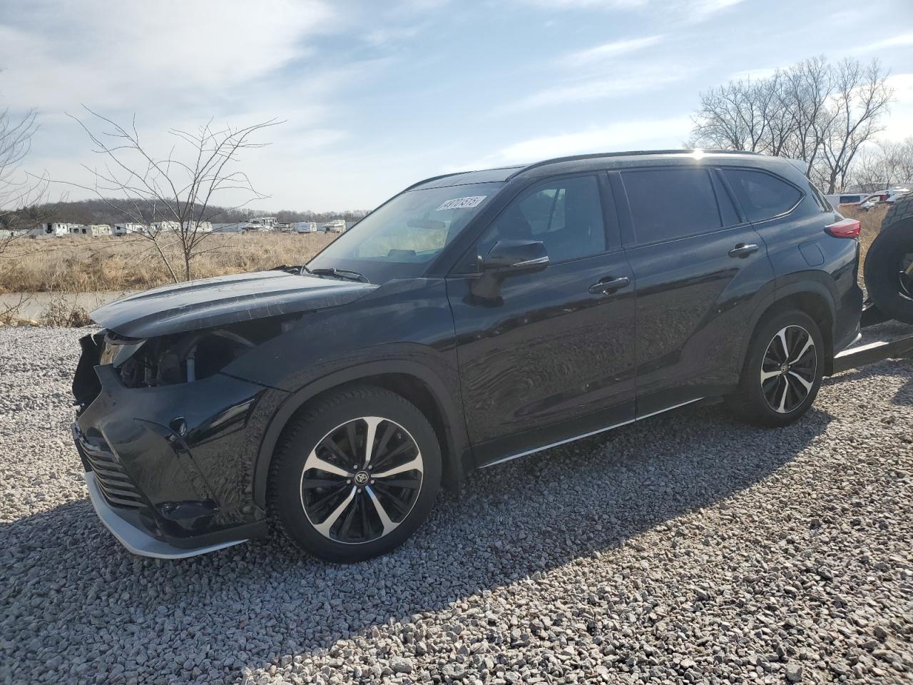 2022 TOYOTA HIGHLANDER XSE VIN:5TDJZRBH0NS223922