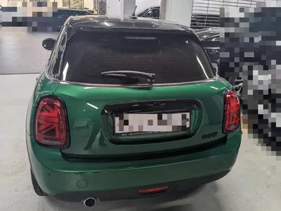 2021 MINI Cooper VIN: