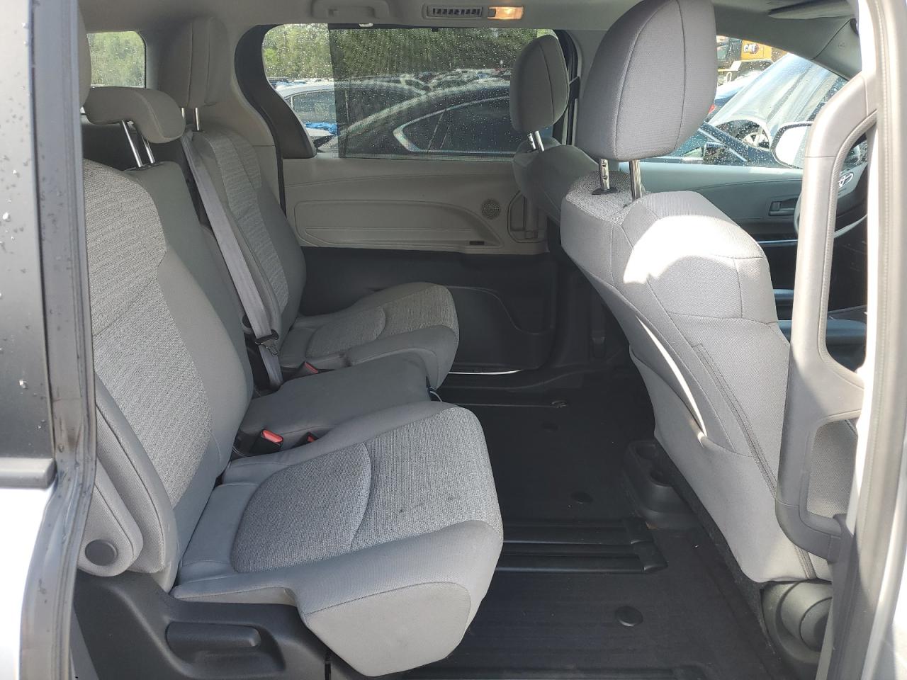 2022 TOYOTA SIENNA LE VIN:5TDBSKFC6NS042760