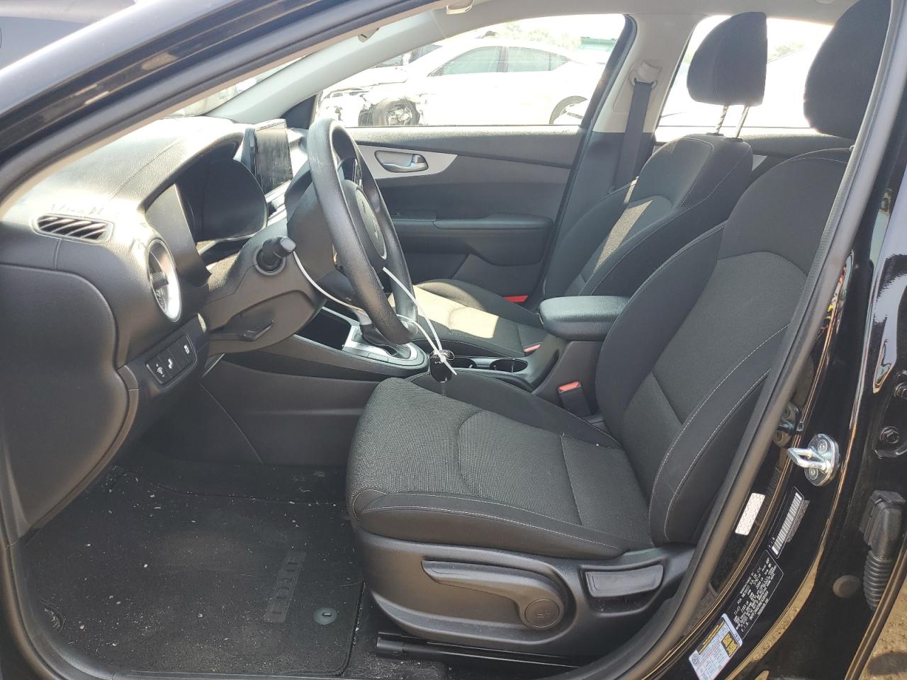 2022 KIA FORTE FE VIN:3KPF24AD9NE438964