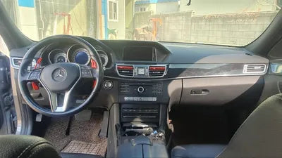 2015 Mercedes-Benz E 300 VIN: