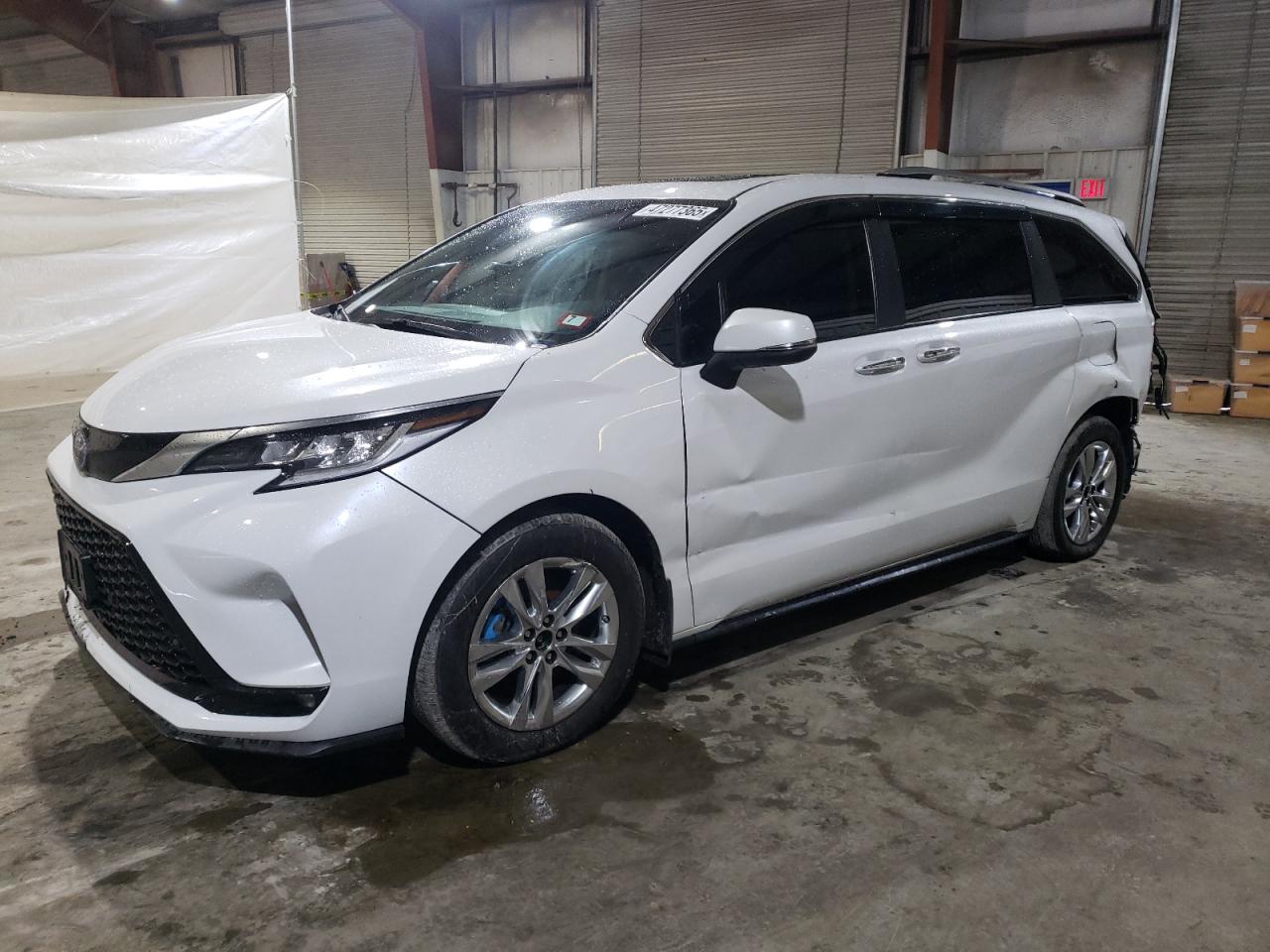 2023 TOYOTA SIENNA LIMITED VIN:5TDZSKFC2PS106455