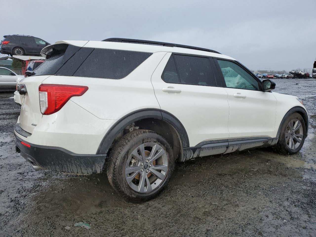 2022 FORD EXPLORER XLT VIN:1FMSK8DH2NGB72994