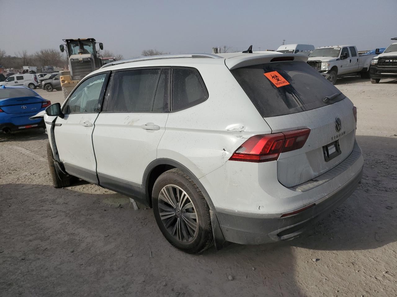 2024 VOLKSWAGEN TIGUAN WOLFSBURG VIN:3VVAB7AX9RM220316