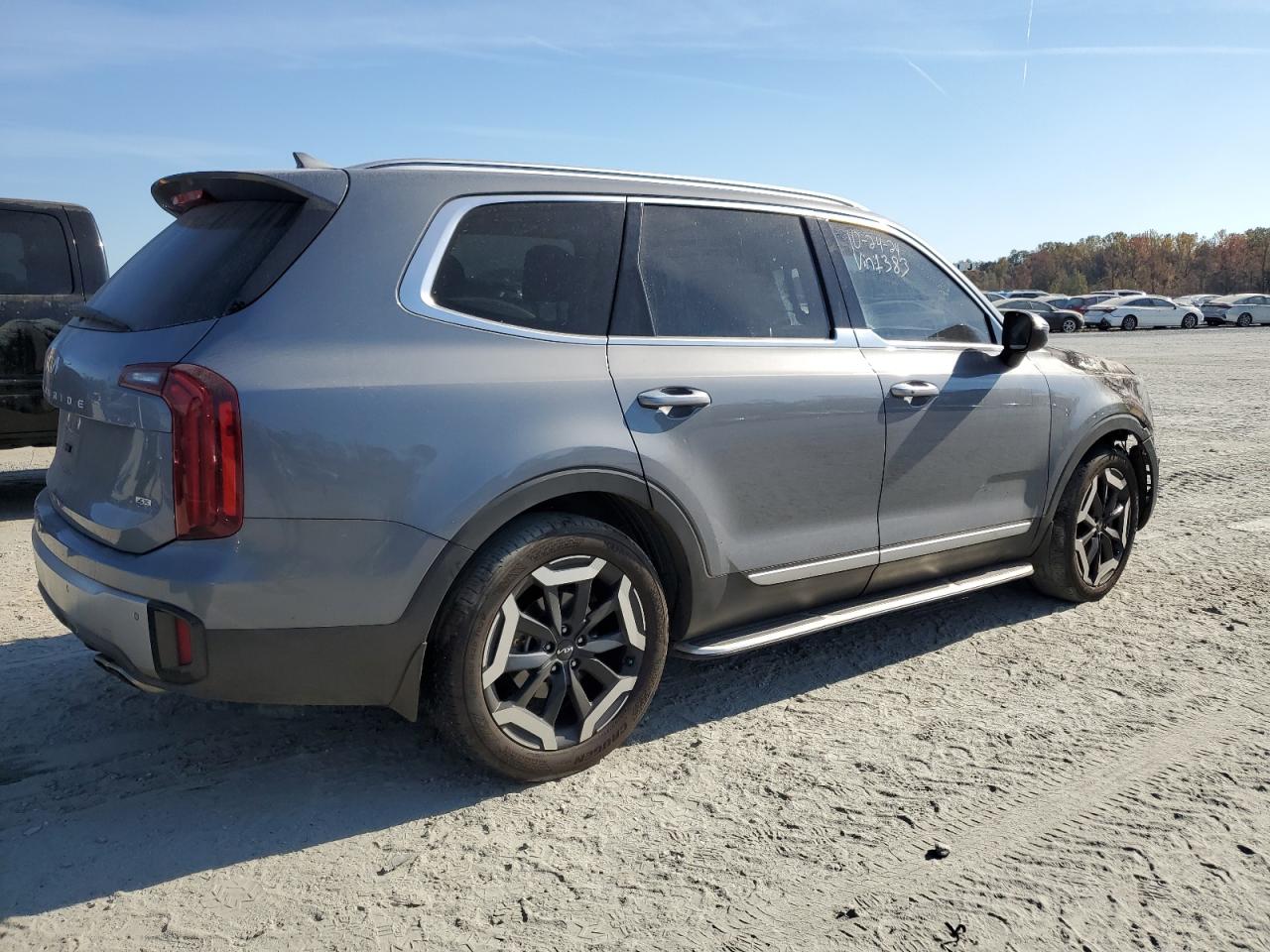 2023 KIA TELLURIDE S VIN:5XYP6DGC6PG331383