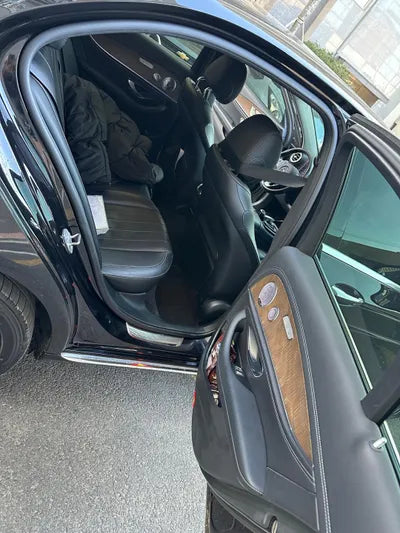 2018 Mercedes-Benz E 300 VIN: