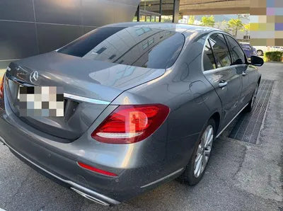 2018 Mercedes-Benz E 300 VIN: