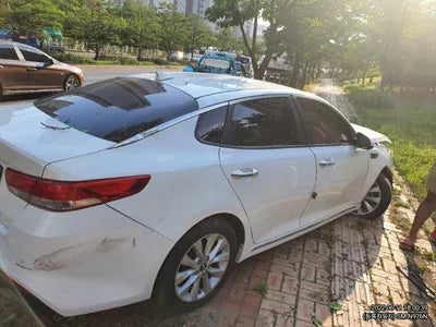 2016 Kia K5 KNAGX411BGA108367 VIN:KNAGX411BGA108367