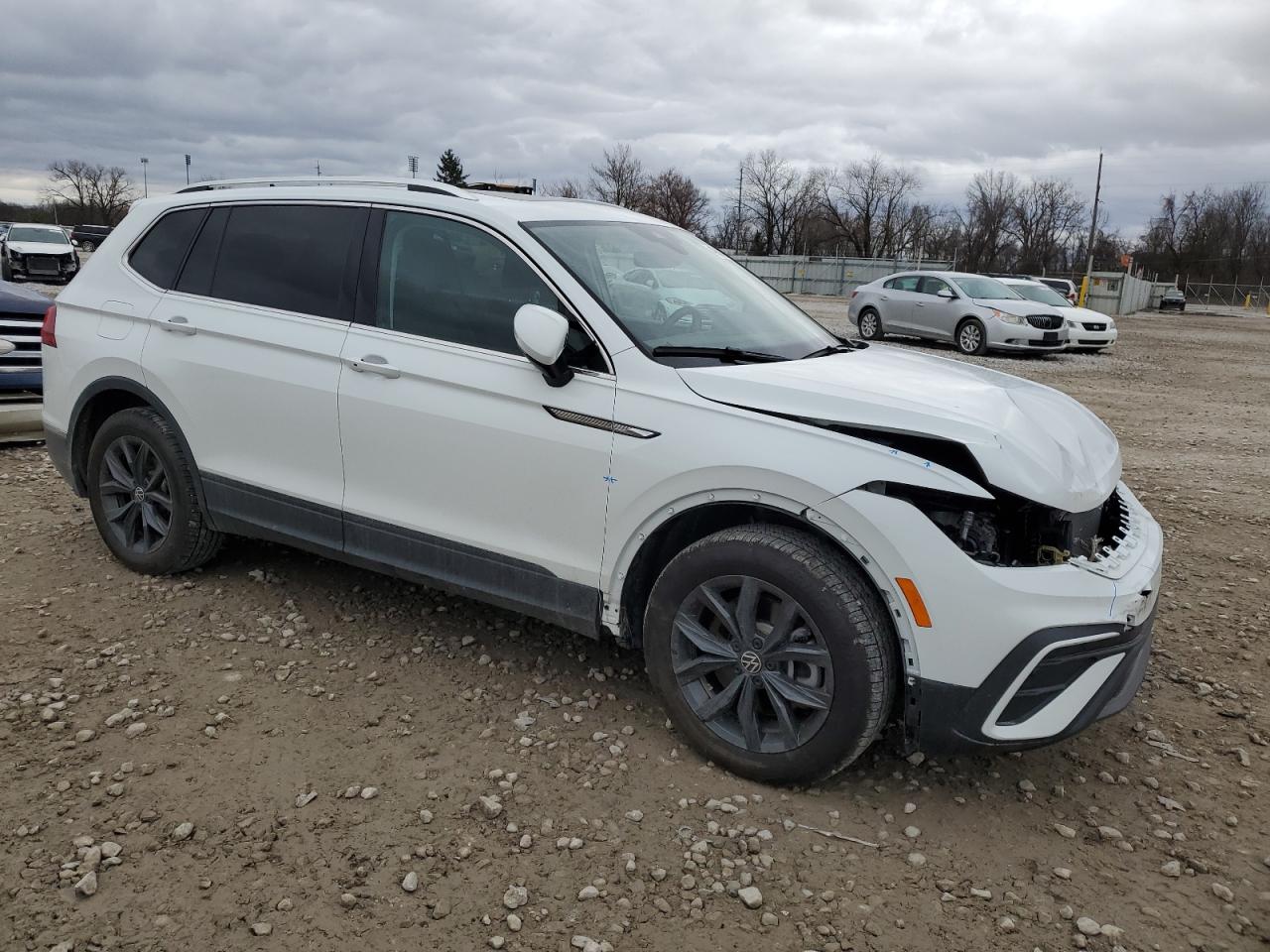 2024 VOLKSWAGEN TIGUAN SE VIN:3VVMB7AX5RM186579