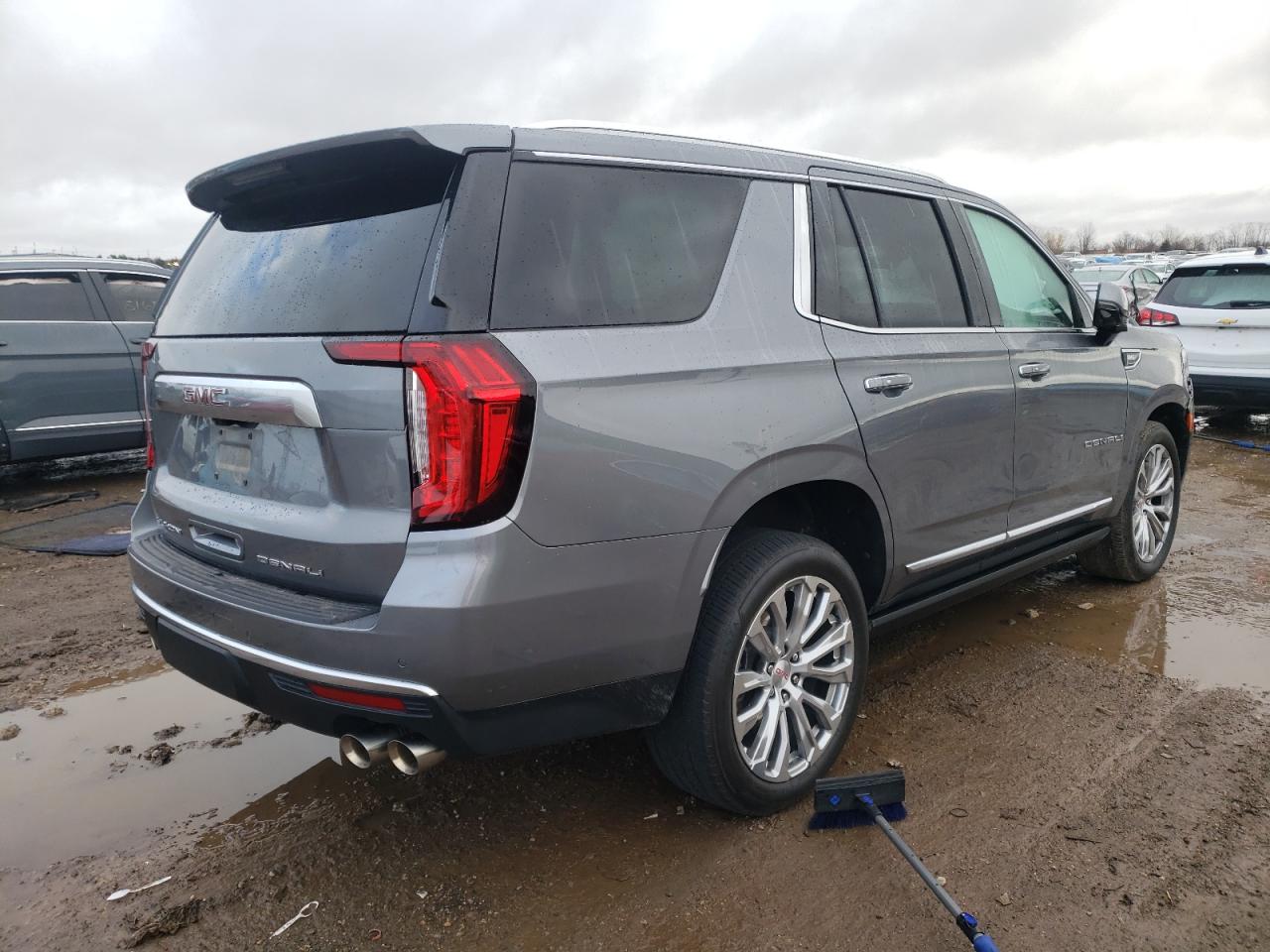 2022 GMC YUKON DENALI VIN:1GKS2DKL1NR212365