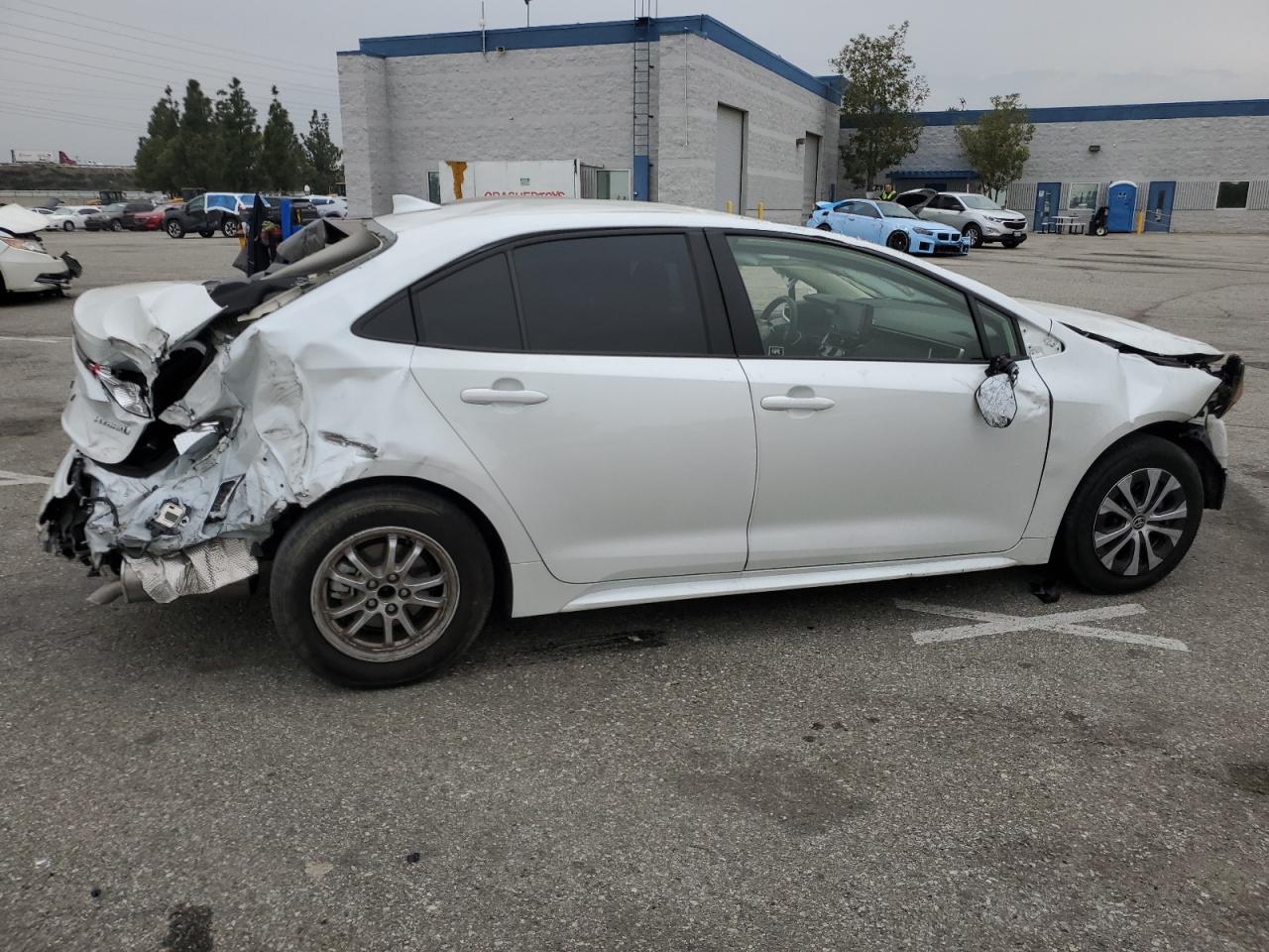 2022 TOYOTA COROLLA LE VIN:JTDEAMDE0N3008363