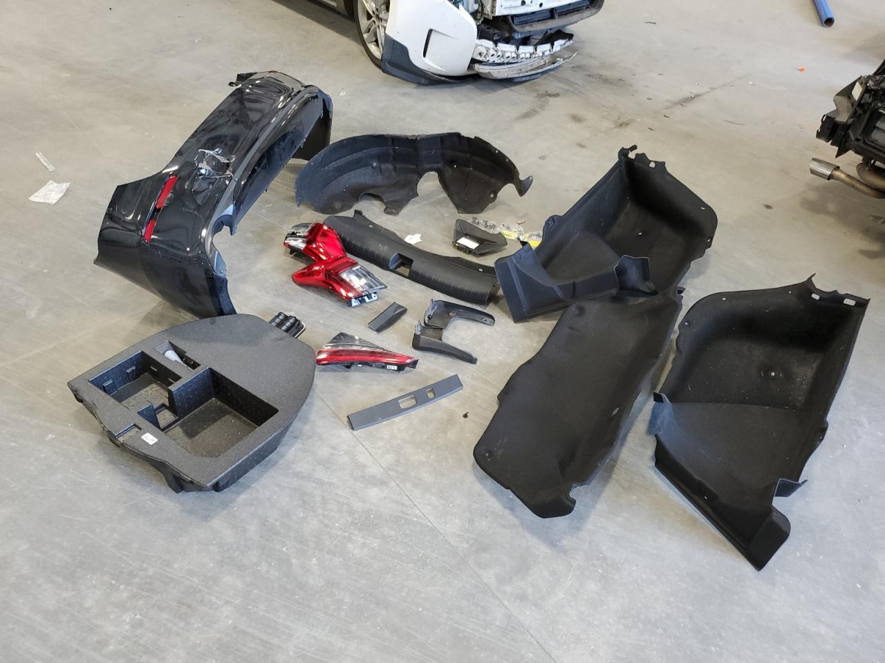 2024 HONDA CIVIC SI VIN:2HGFE1E5XRH472013