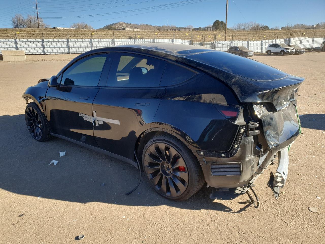 2022 TESLA MODEL Y  VIN:7SAYGDEF3NF446769