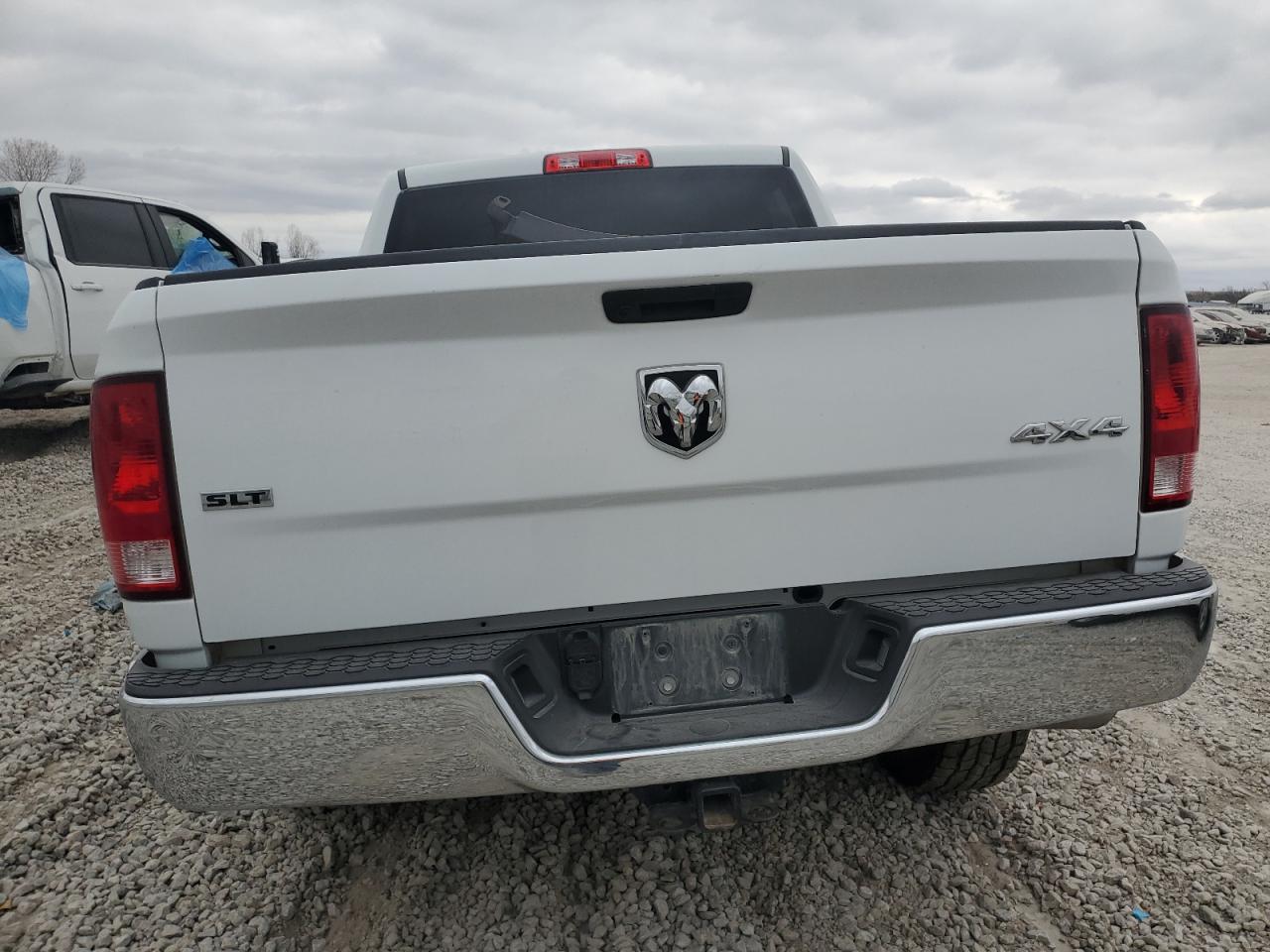 2022 RAM 1500 CLASSIC SLT VIN:3C6RR7LT3NG375368