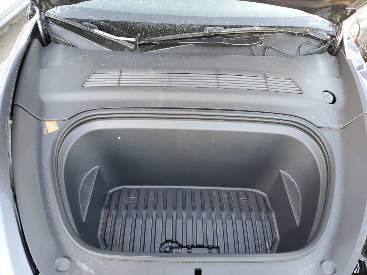 2023 TESLA MODEL Y  VIN:7SAYGAEE3PF849918