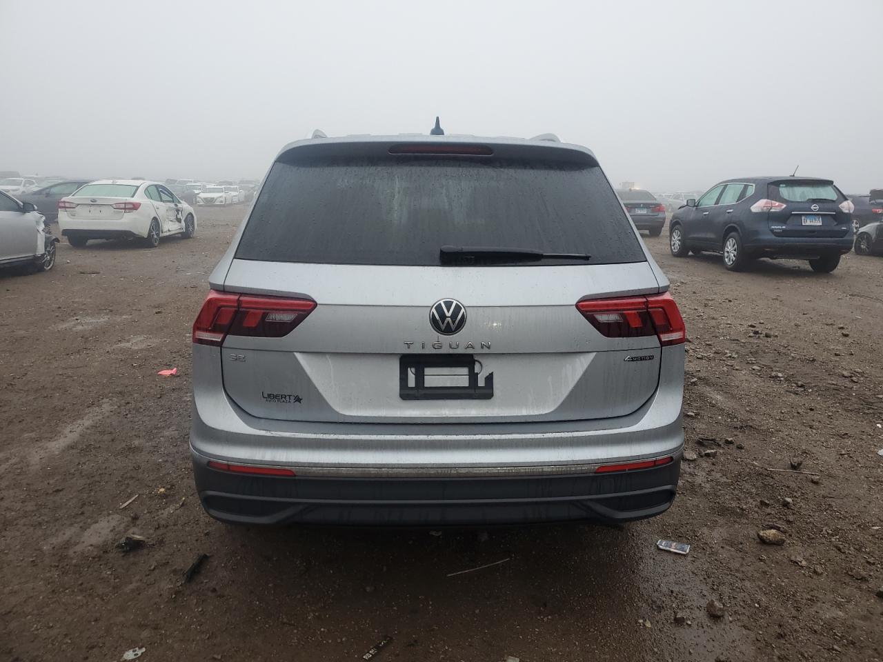 2022 VOLKSWAGEN TIGUAN SE VIN:3VV2B7AX5NM066105