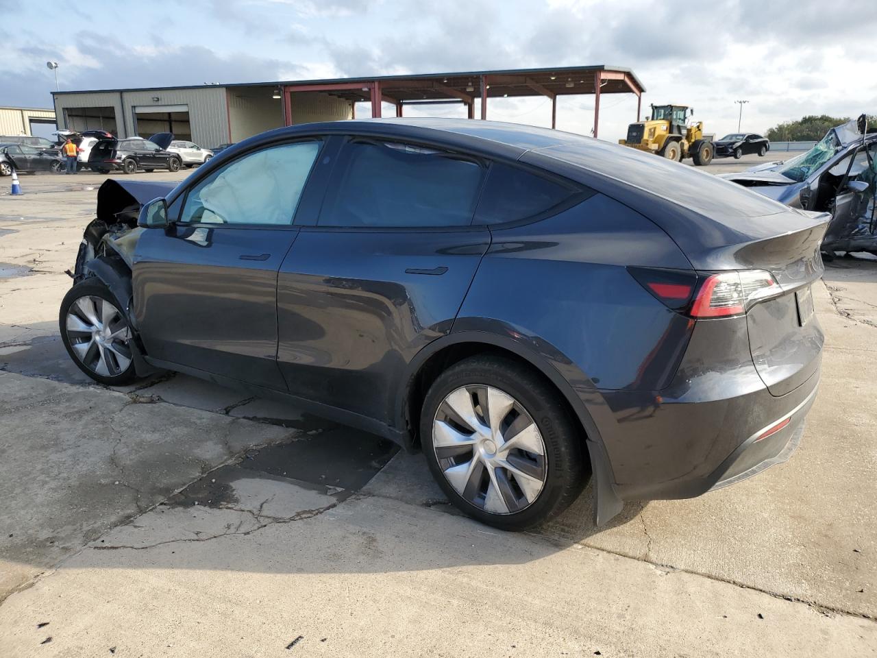 2024 TESLA MODEL Y  VIN:7SAYGDED6RF054499