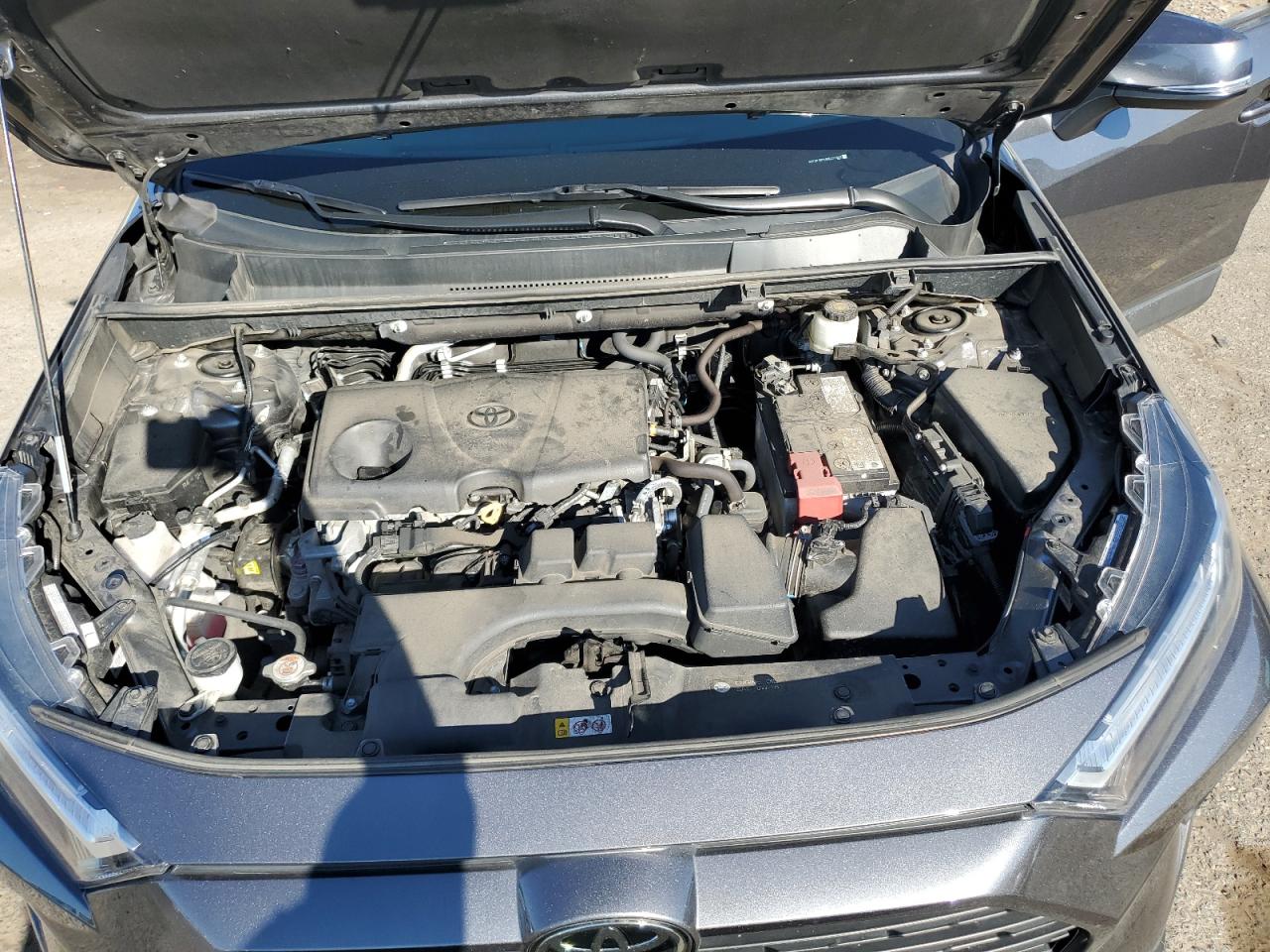 2022 TOYOTA RAV4 XLE VIN:2T3P1RFV6NC271037