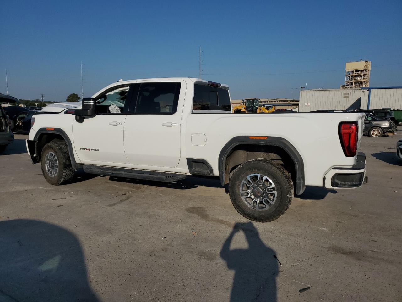 2022 GMC SIERRA K2500 AT4 VIN:1GT49PEY6NF143909