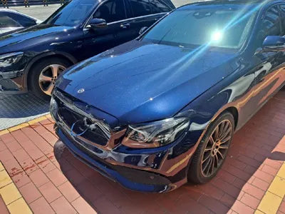 2018 Mercedes-Benz E 300 VIN: