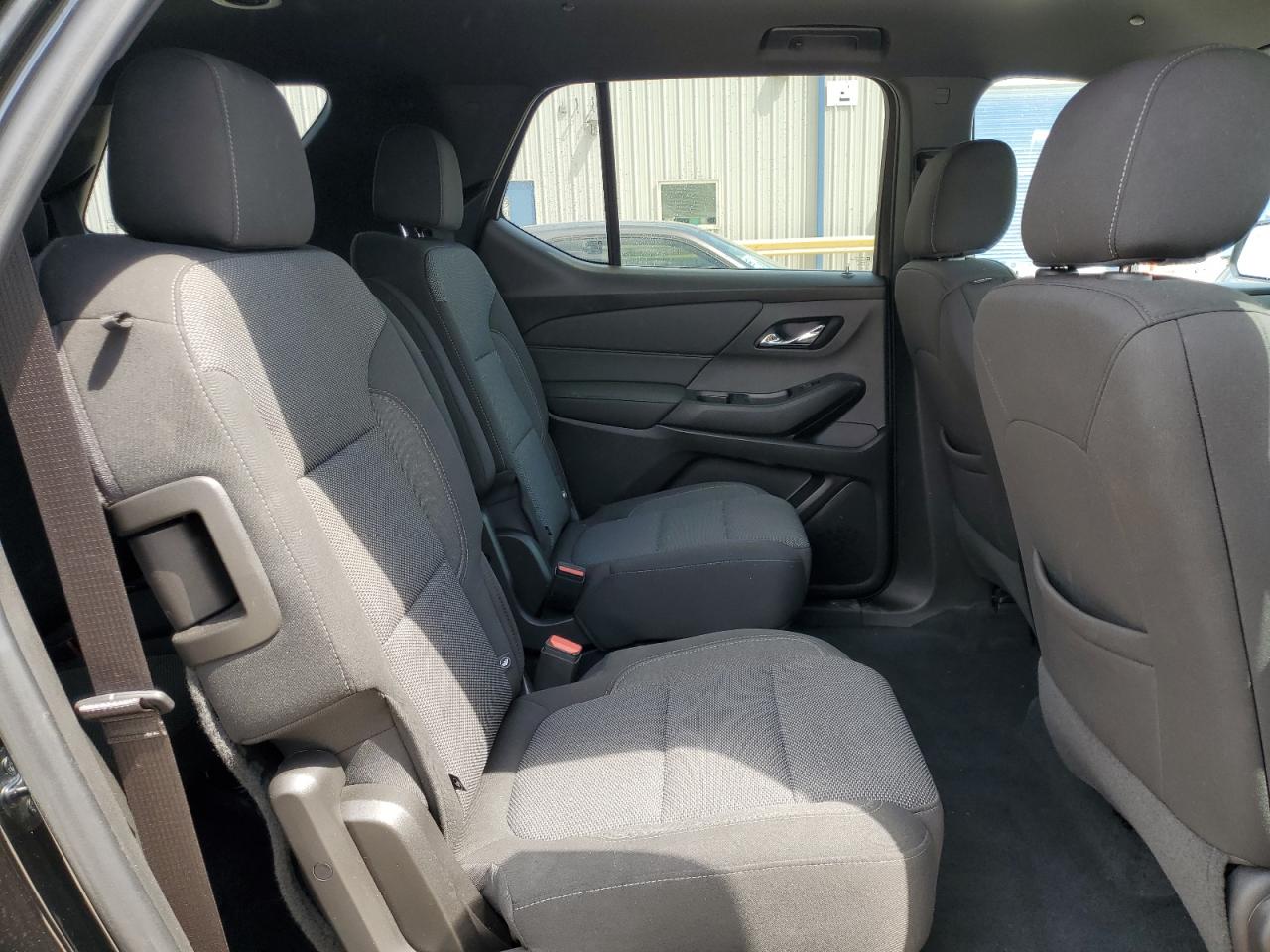 2022 CHEVROLET TRAVERSE LT VIN:1GNERGKW5NJ172040