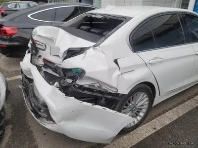 2016 BMW 320 WBA8A9102GK759828 VIN:WBA8A9102GK759828