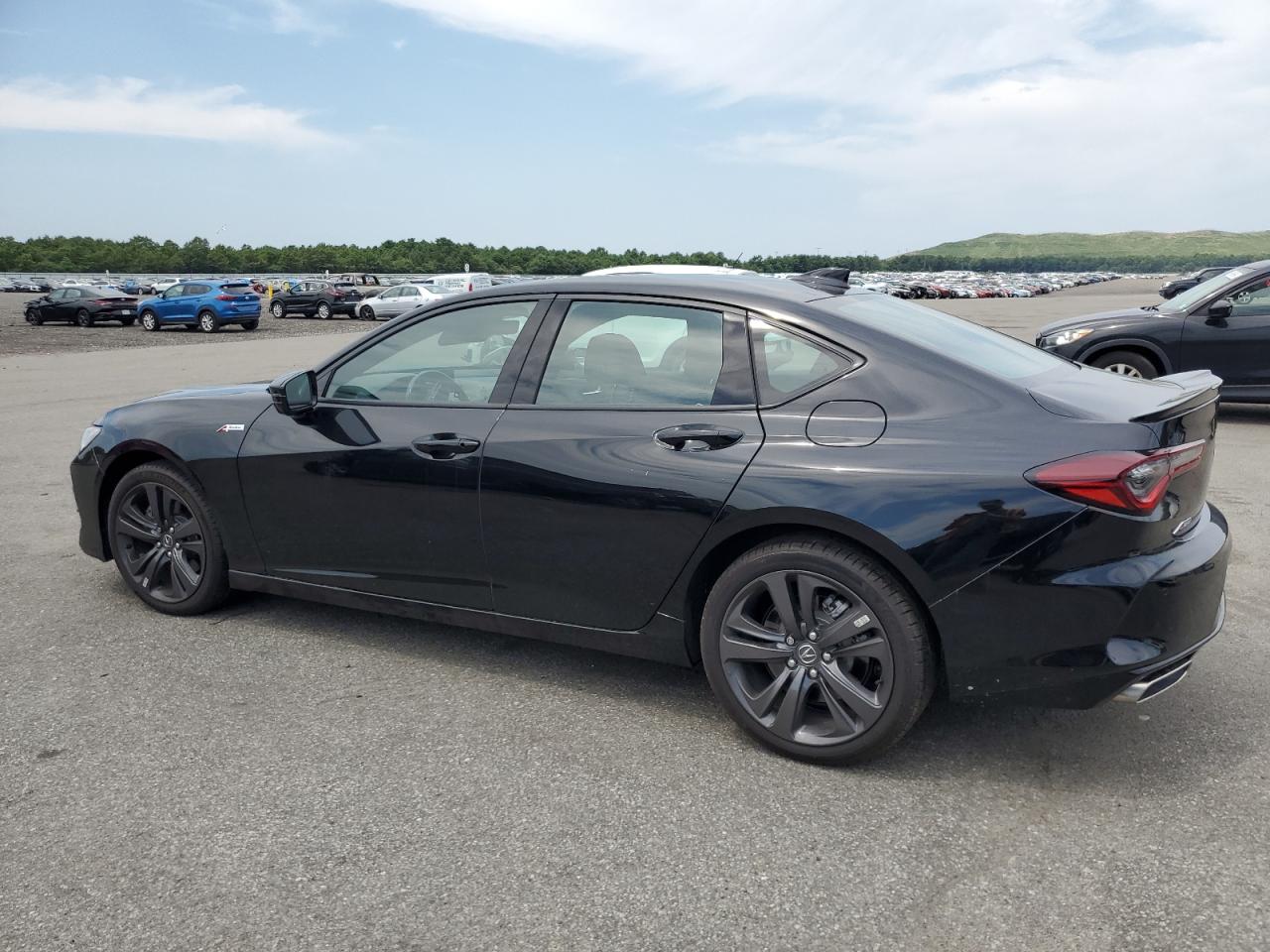 2022 ACURA TLX TECH A VIN:19UUB6F57NA003286