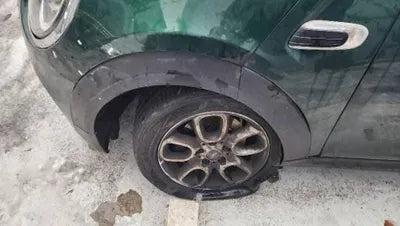 2018 MINI Cooper VIN: