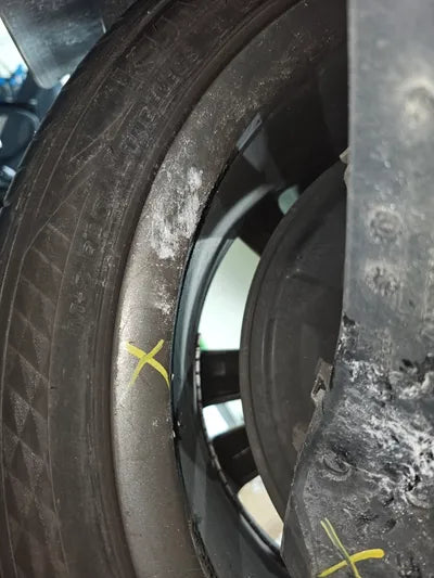 2014 Mercedes-Benz E 300 VIN: