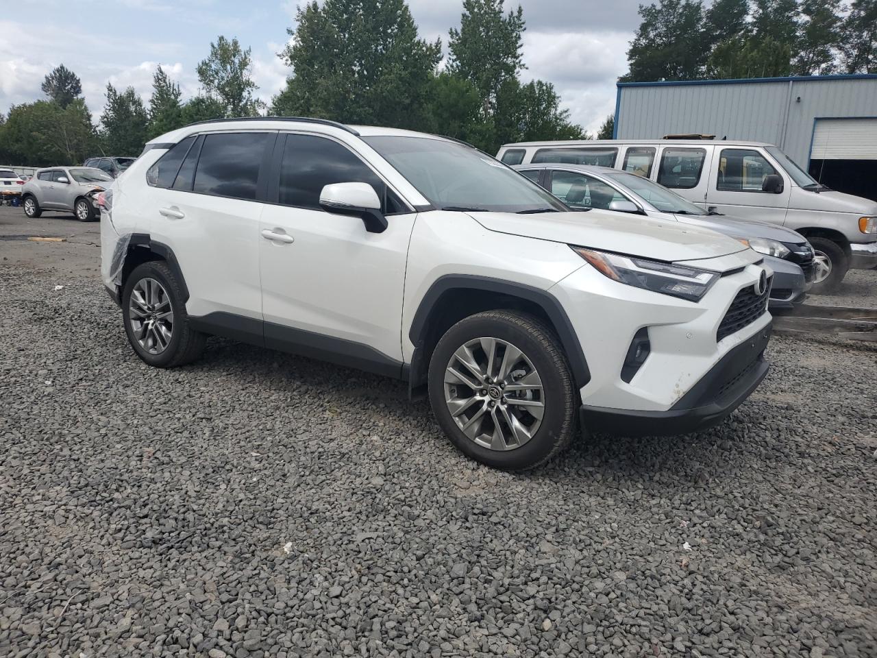 2023 TOYOTA RAV4 XLE PREMIUM VIN:2T3A1RFV5PW379382