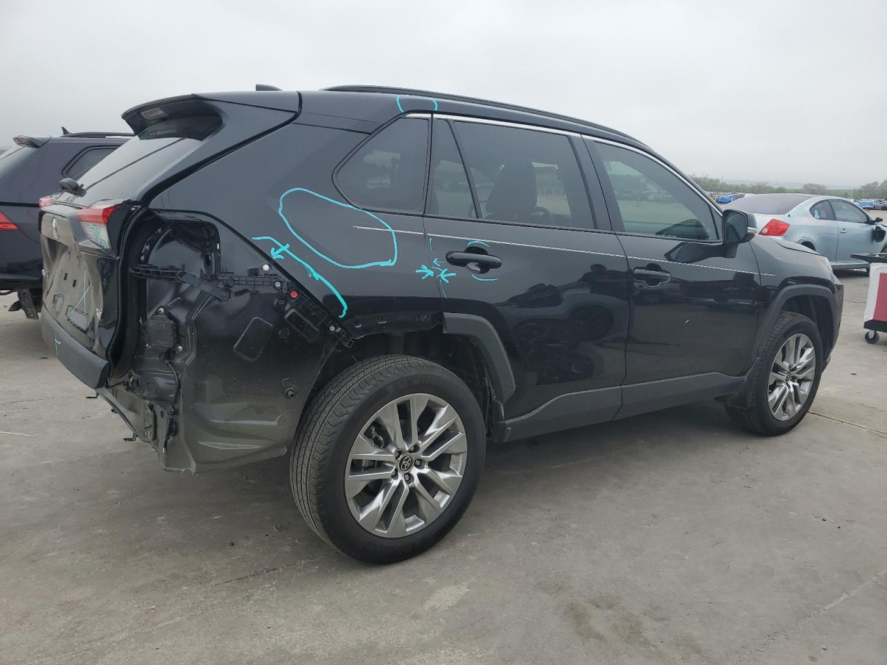 2023 TOYOTA RAV4 XLE PREMIUM VIN:2T3C1RFV3PC246453