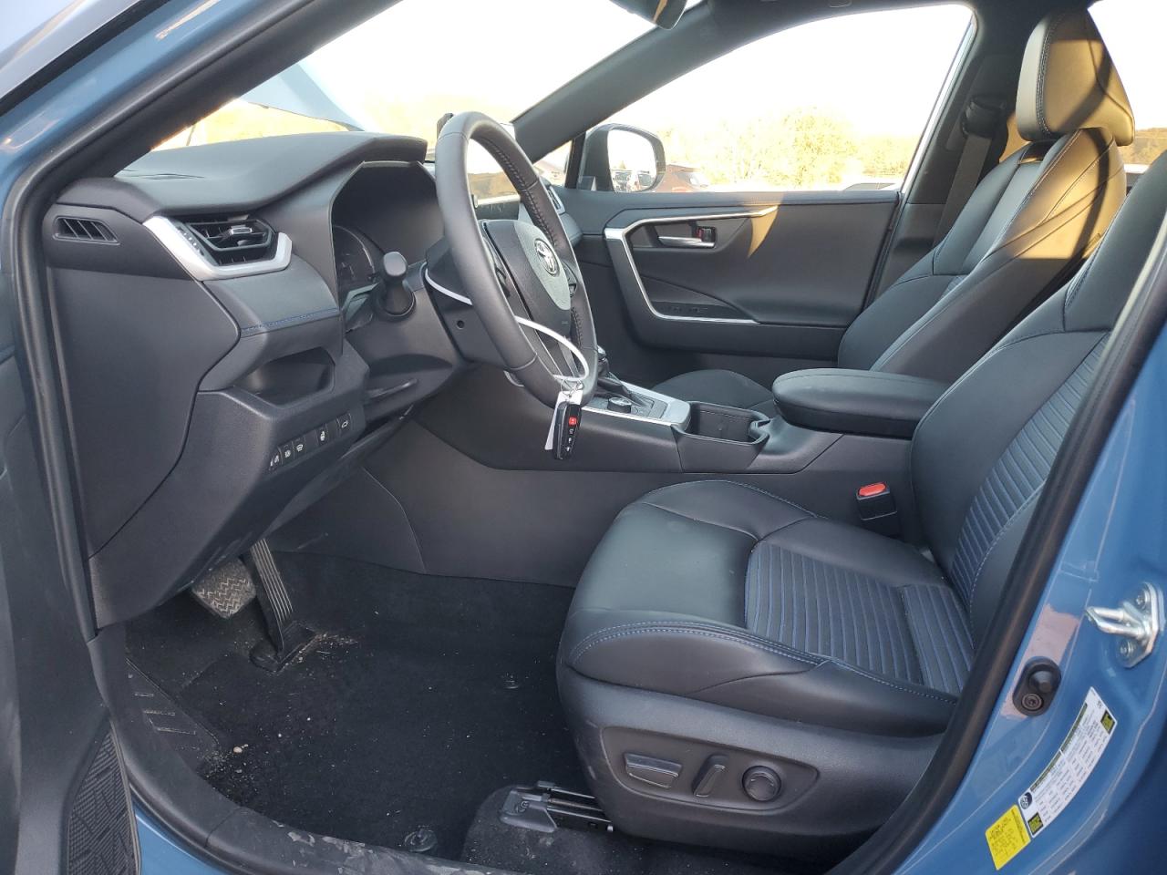 2024 TOYOTA RAV4 XSE VIN:2T3E6RFVXRW051395