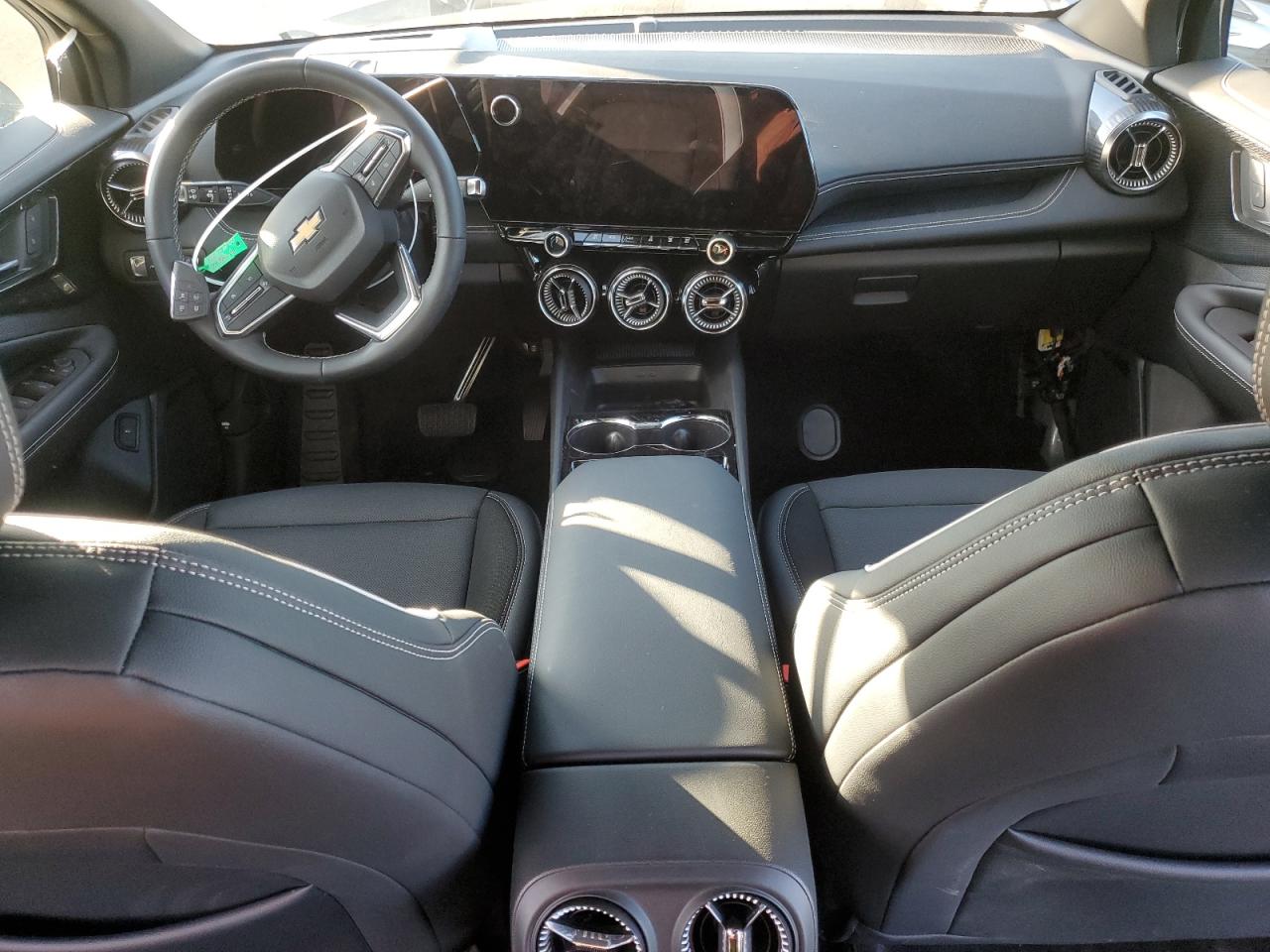 2024 CHEVROLET BLAZER 2LT VIN:3GNKDBRJ1RS219034