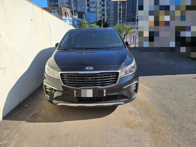 2018 Kia Carnival VIN: