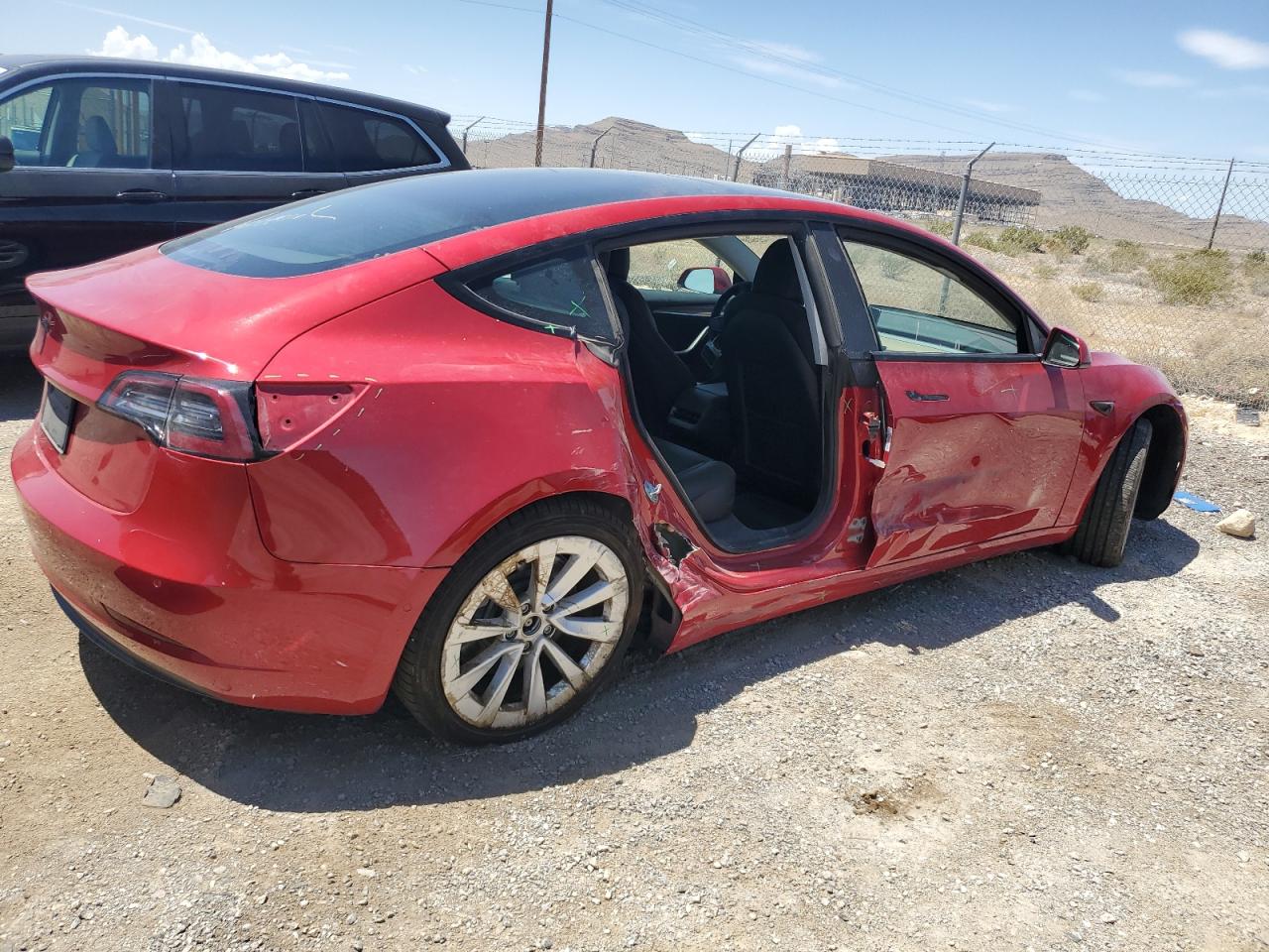 2022 TESLA MODEL 3  VIN:5YJ3E1EA1NF186811