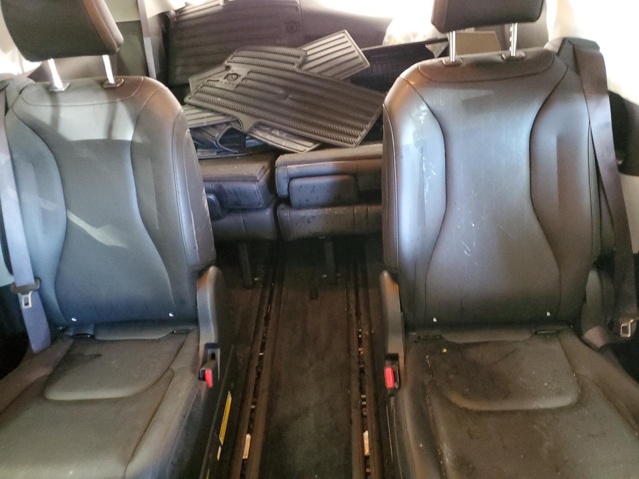 2023 KIA CARNIVAL LX VIN:KNDNB4H33P6287704