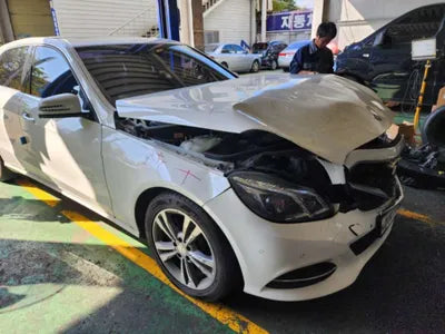 2016 Mercedes-Benz E 220 943KMWDDHF0CBXGB2 VIN:943KMWDDHF0CBXGB2