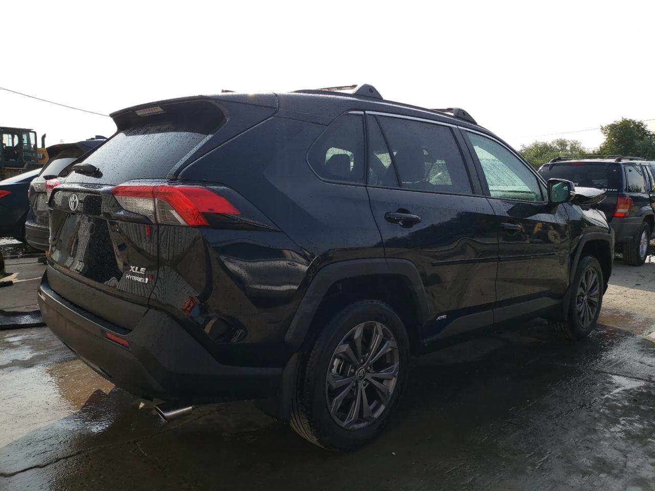 2022 TOYOTA RAV4 XLE PREMIUM VIN:4T3B6RFV2NU075672