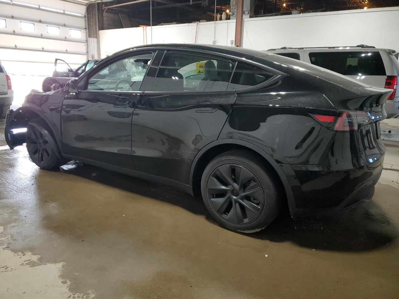 2024 TESLA MODEL Y  VIN:7SAYGAEE6RF182605