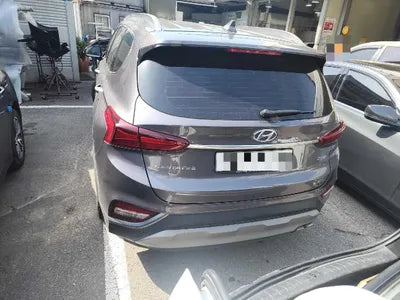 2018 Hyundai Santa FE VIN: