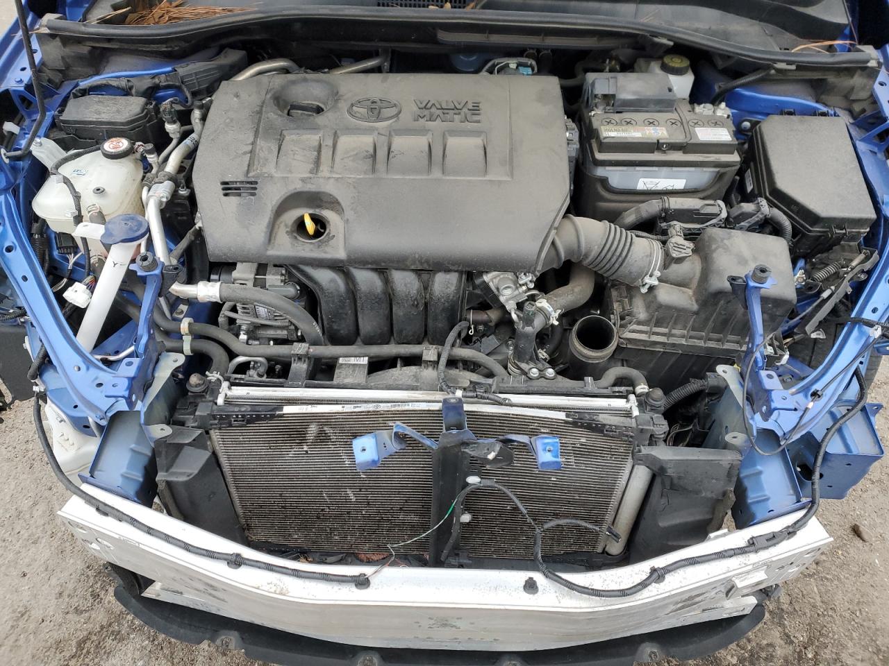 2022 TOYOTA C-HR XLE VIN:NMTKHMBX2NR142159