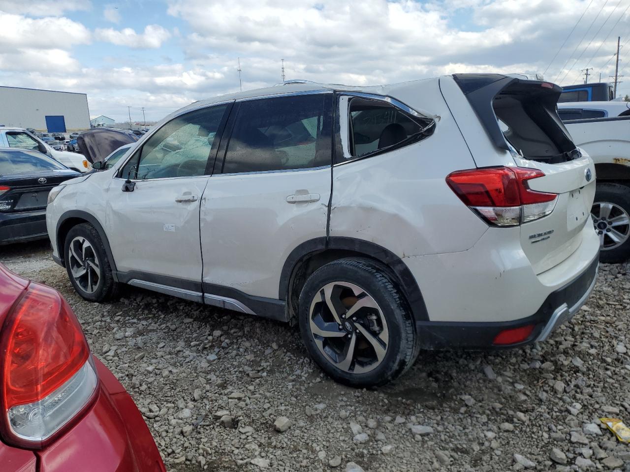 2024 SUBARU FORESTER TOURING VIN:JF2SKAMC1RH502609