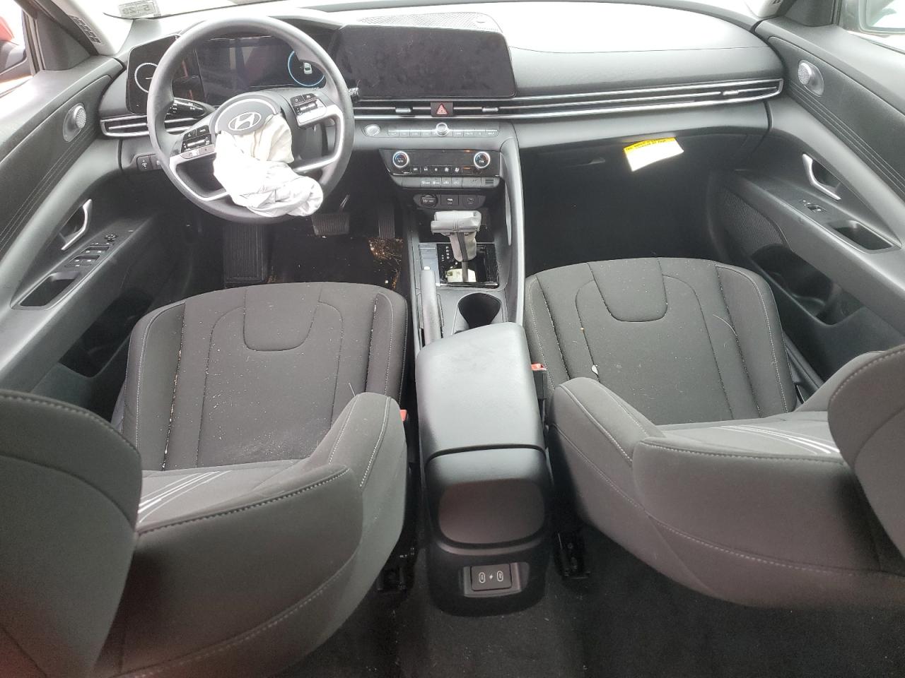 2024 HYUNDAI ELANTRA SEL VIN:KMHLM4DG5RU729855