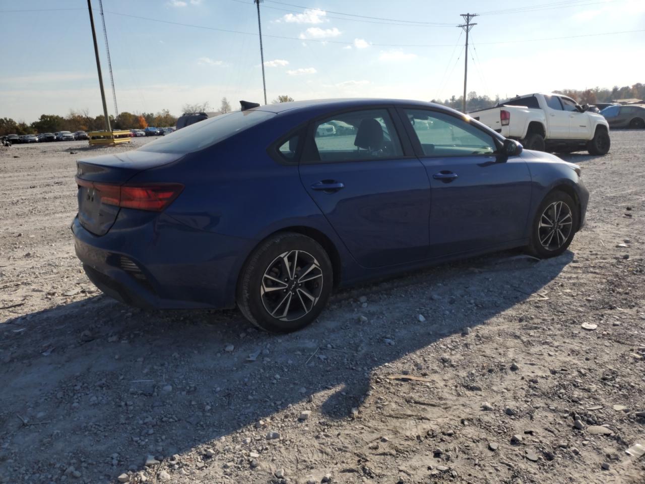 2023 KIA FORTE LX VIN:3KPF24AD9PE661671