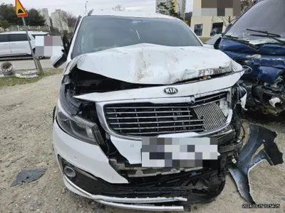 2016 Kia Carnival VIN: