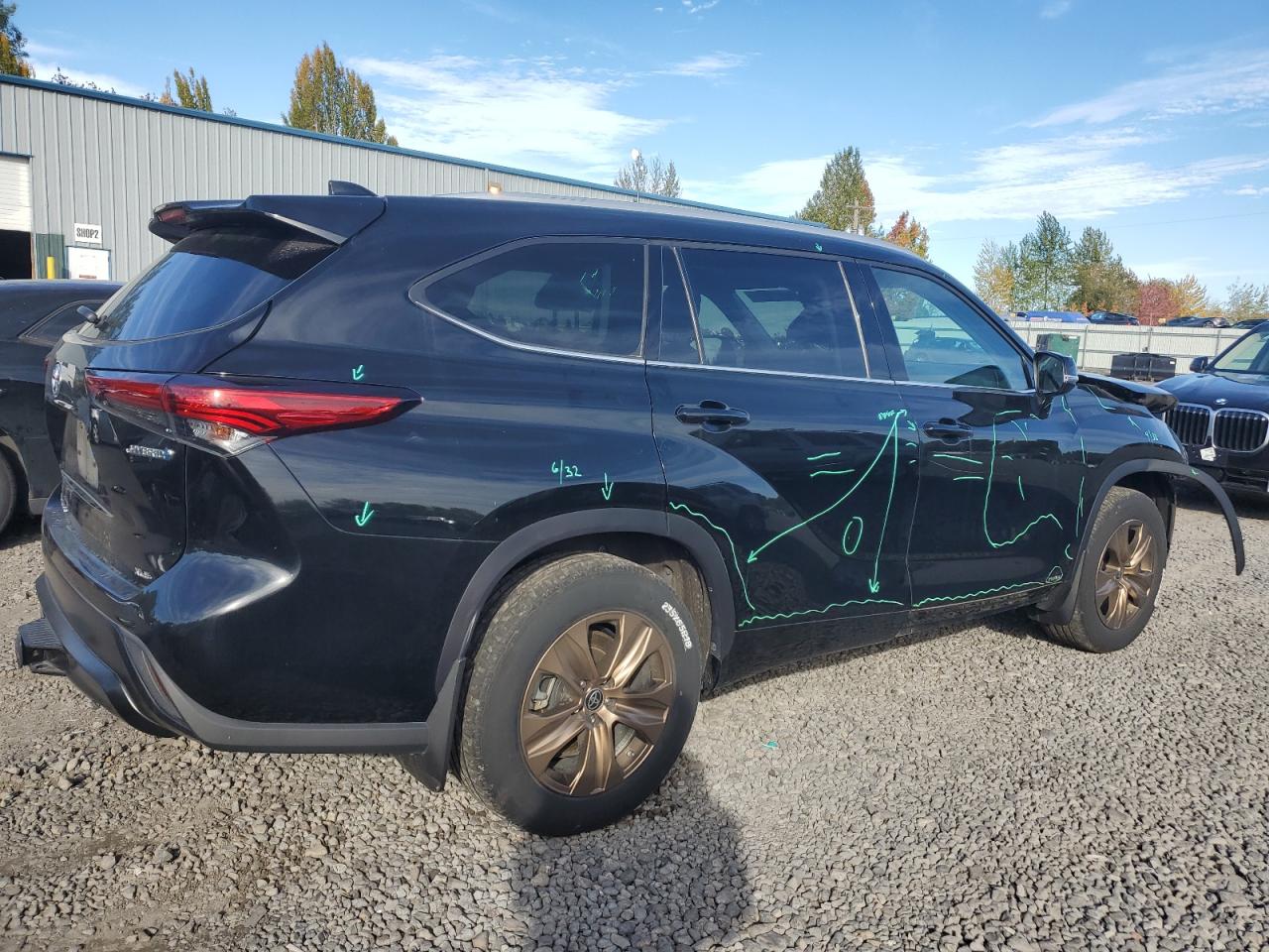 2022 TOYOTA HIGHLANDER HYBRID XLE VIN:5TDABRCH4NS541691